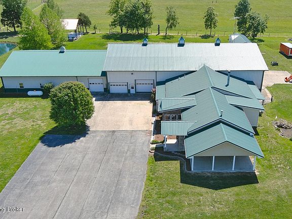 4th image of 379 Clark School Rd