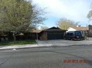 1168 W Lancaster Blvd, Lancaster, CA 93534