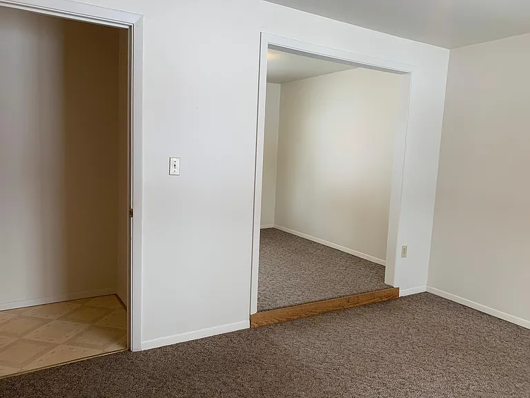 6757 Chippewa Dr — Photo 17