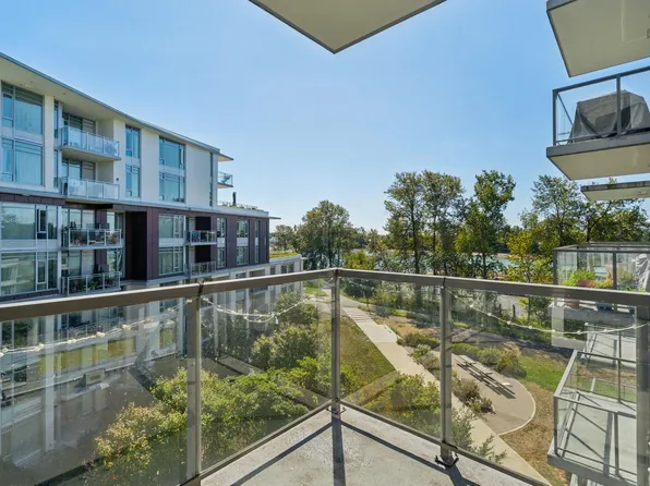 3168 Riverwalk Ave #503, Vancouver, BC V5S 0B8