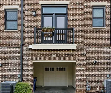 1-Car Garage