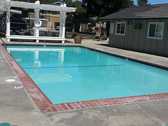 2nd image of 779 Delaware Ave APT 2
