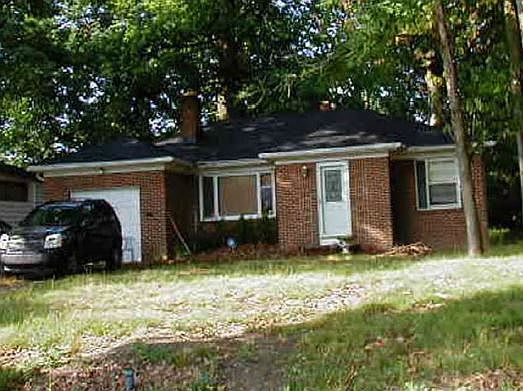 1st image of 2490 Belvoir Blvd