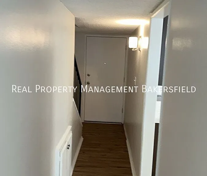 2403 Olive St #2403 — Photo 4