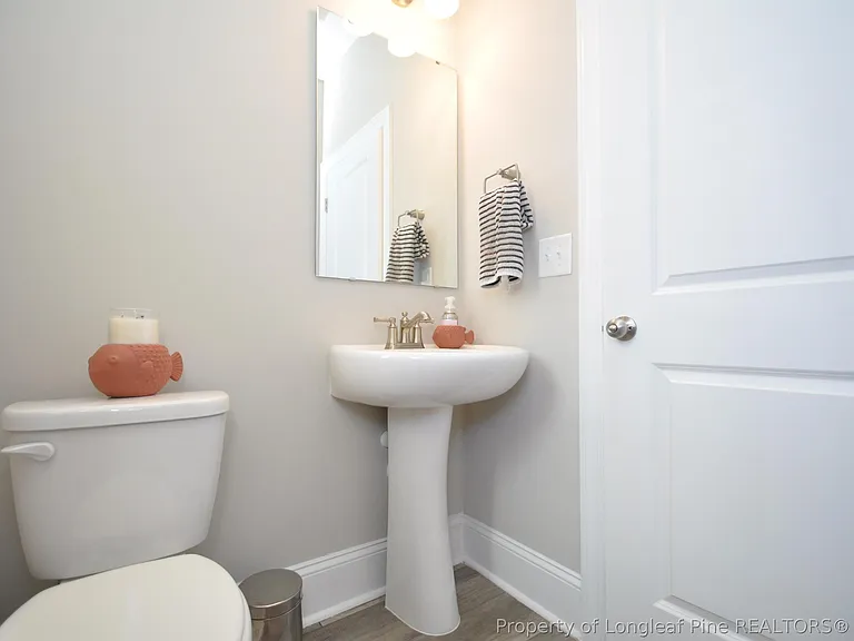 1004 Pyrenees Way — Photo 5