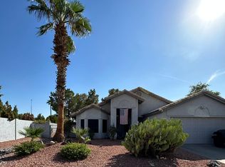 6903 W Morrow Dr, Glendale, AZ 85308