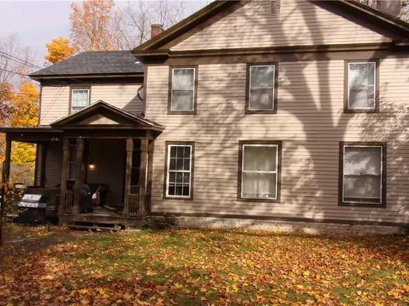 65 Center St, Geneseo, NY 14454