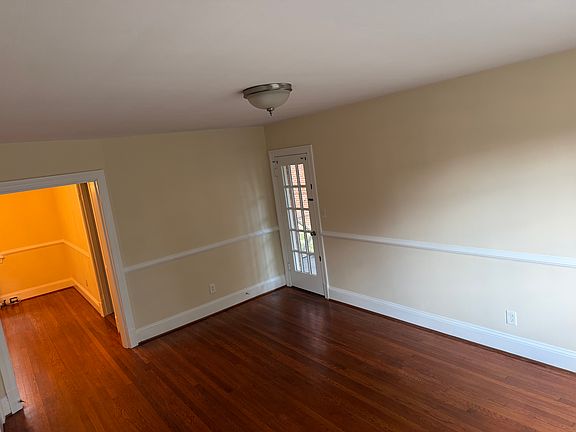 2nd image of 3912 Stuart Ave