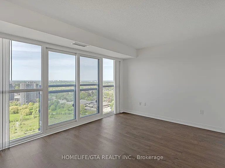 275 Village Green Sq #2421 — Photo 14