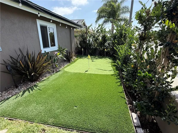 9111 Ellsworth Dr, Huntington Beach, CA 92646