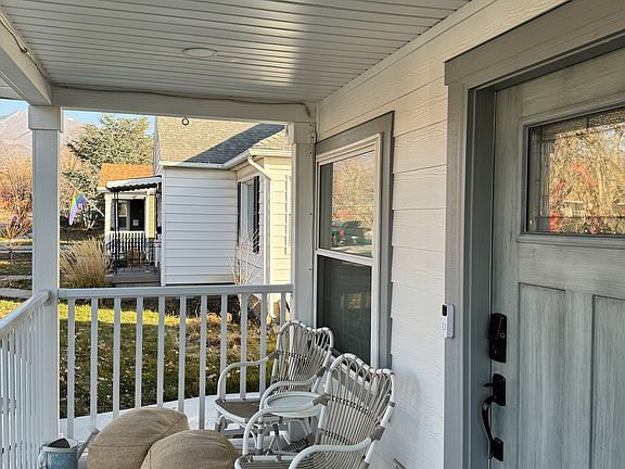 2nd image of 1538 E Redondo Ave