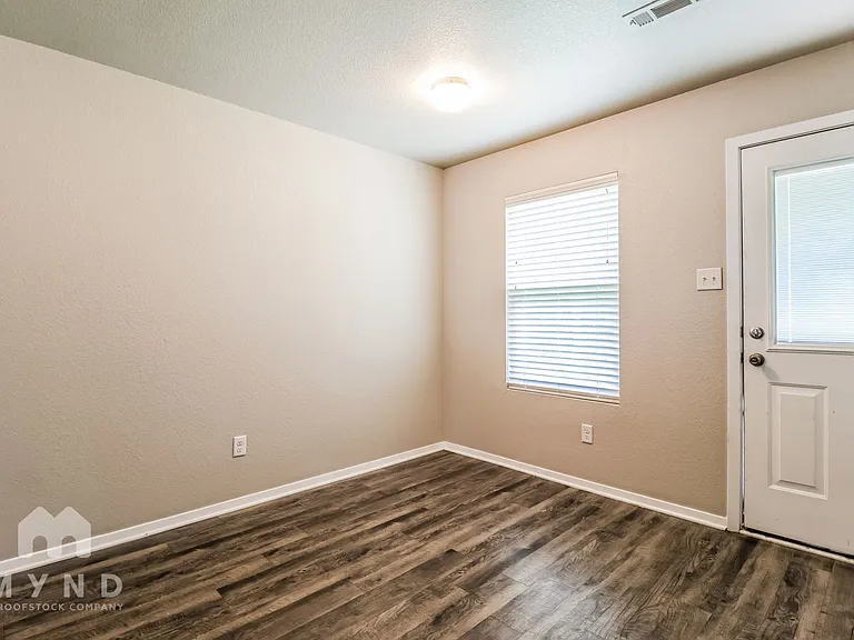 6049 Orange Valley Cv — Photo 15