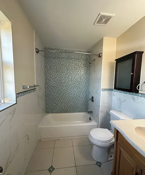 3 John St #109 — Photo 3