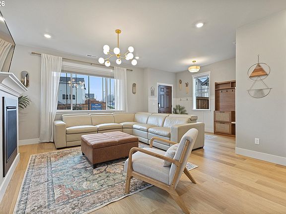 4th image of 16542 SW Perth Rd