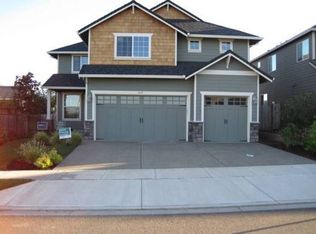 1018 34th Pl, Forest Grove, OR
