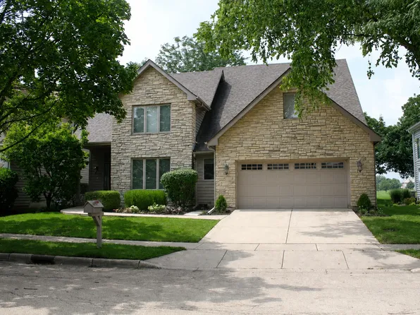1319 Cranbrook Cir, Aurora, IL 60502