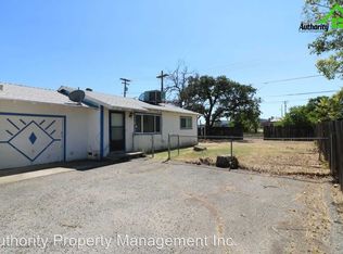 1842 Mesa St, Redding, CA 96001