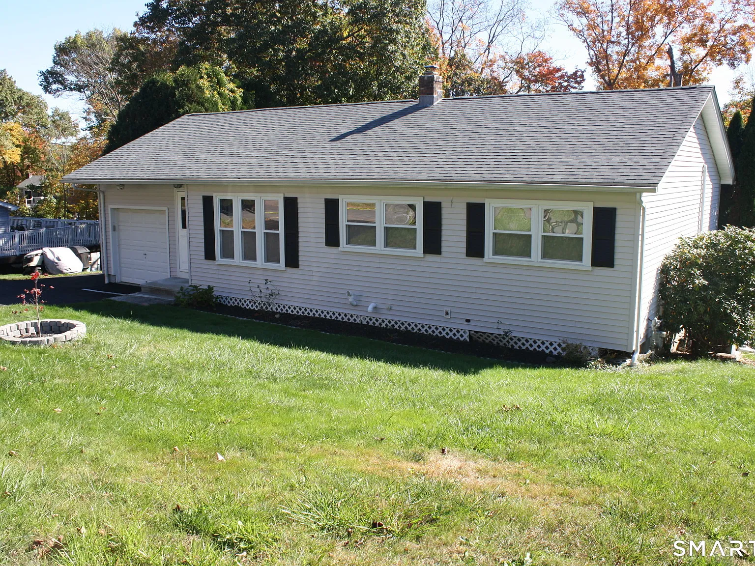 4 bed, 2.0 bath, 2116 sqft, $2,900 — Photo 4