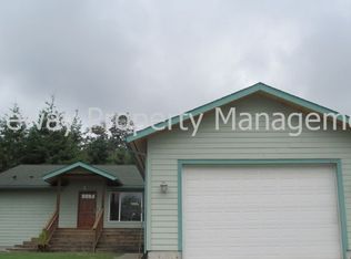 510 E Gills Cove Dr, Allyn, WA 98524