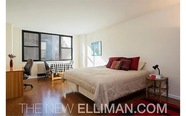 Sold by Douglas Elliman | media 8