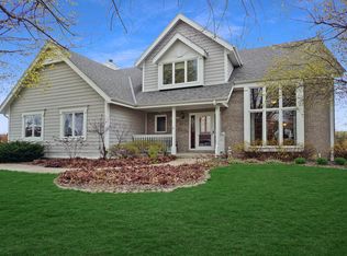 W145N6610 Cedar Ridge Ln, Menomonee Falls, WI 53051