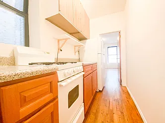 Rented by RealTegrity NY LLC