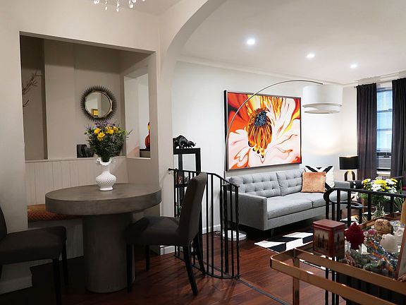 4th image of 4107 42nd St APT 1K