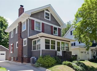 352 20th St SE, Cedar Rapids, IA 52403