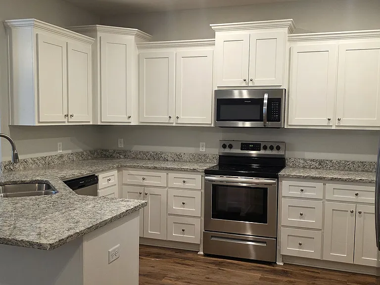 1010 Grand Teton Dr — Photo 12