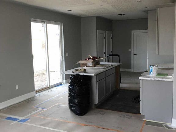 4th image of 3048 Summerfield Dr