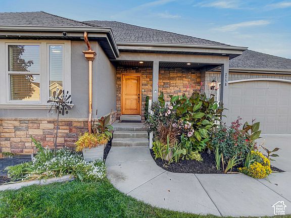 2nd image of 2538 S Cimmaron Dr E
