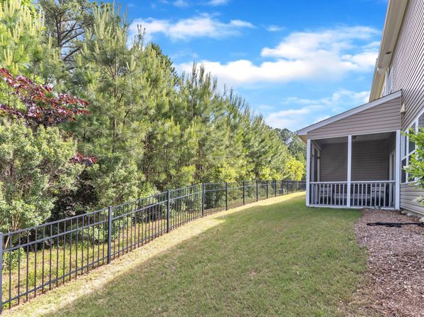 416 Durants Neck Ln, Morrisville, NC 27560