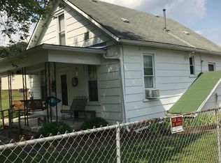 974 Broadway St, Middleport, OH 45760