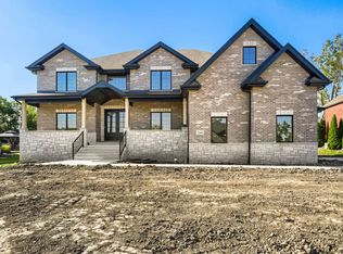 22660 Frontier Ct, Frankfort, IL 60423