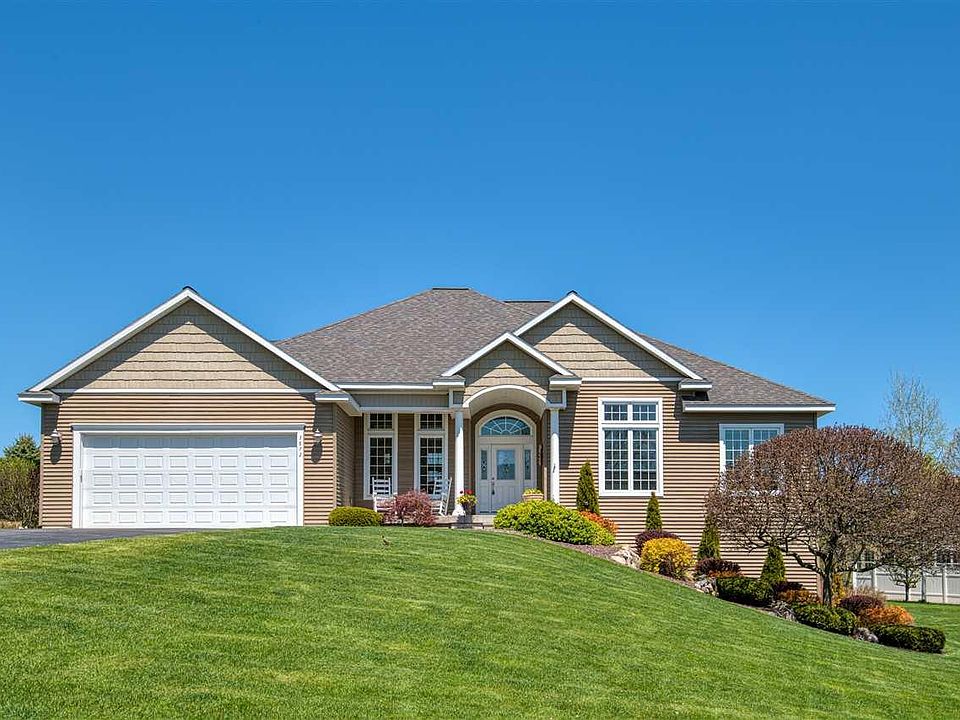 1st image of 3872 Stoneridge Dr