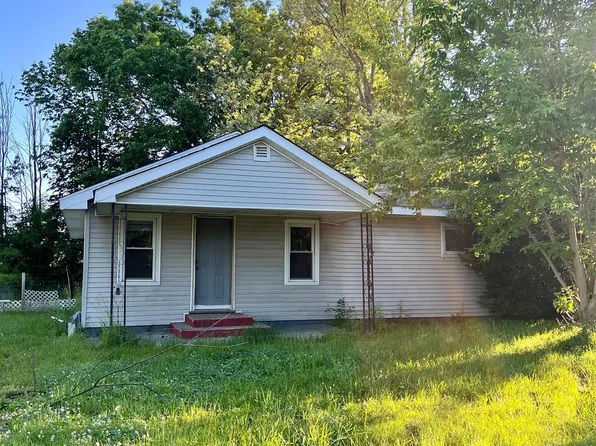 1029 Temple Ave, Mount Morris, MI 48458