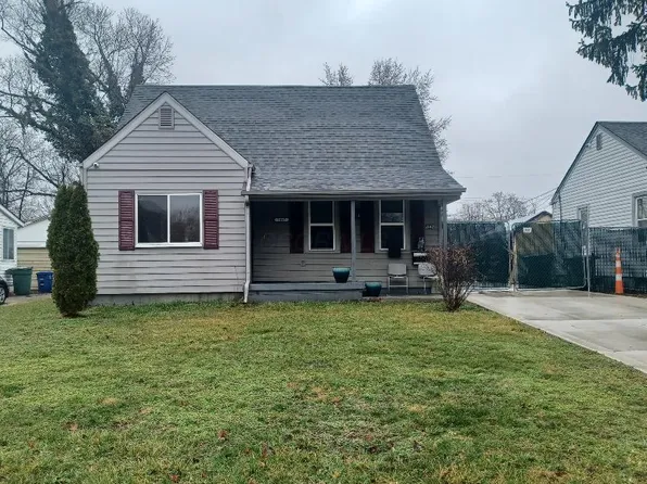 2442 Meredith Dr, Columbus, OH 43219