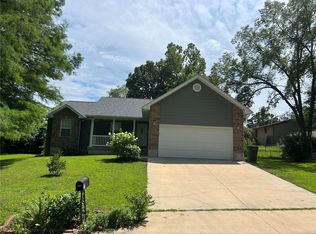 805 Cypress Dr, Rolla, MO 65401
