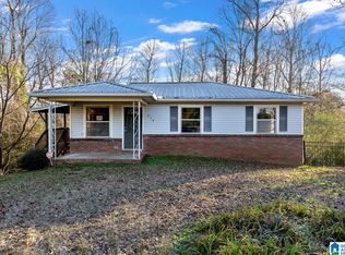 317 3rd Ct, Pleasant Grove, AL 35127