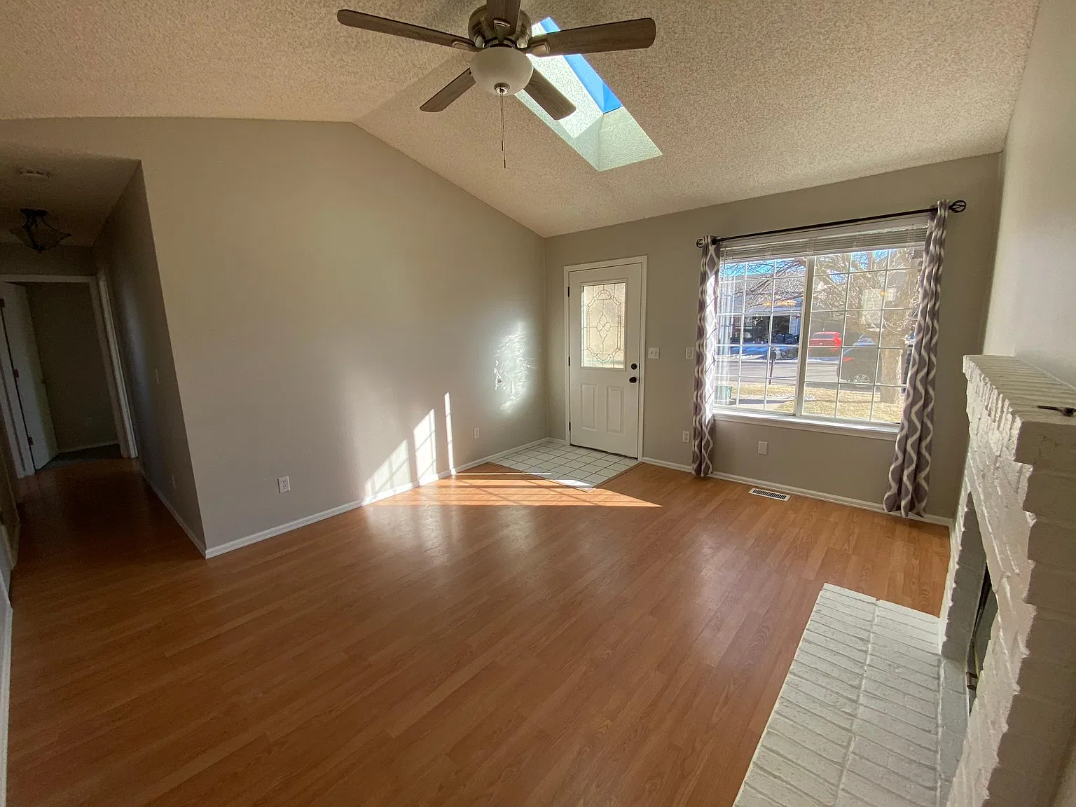 12121 Monaco Dr — Photo 4