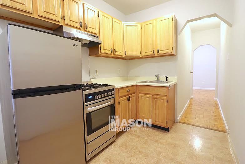 1st image of 790 9th Ave APT 4S
