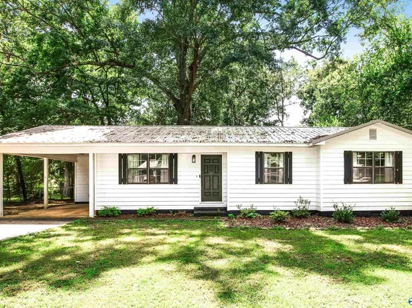 204 10th Ave NE, Arab, AL 35016