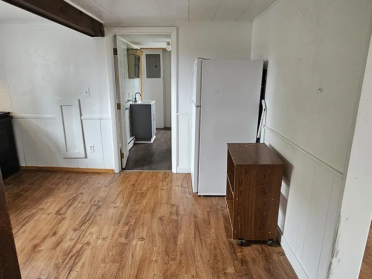 28 Columbia St #3 — Photo 5