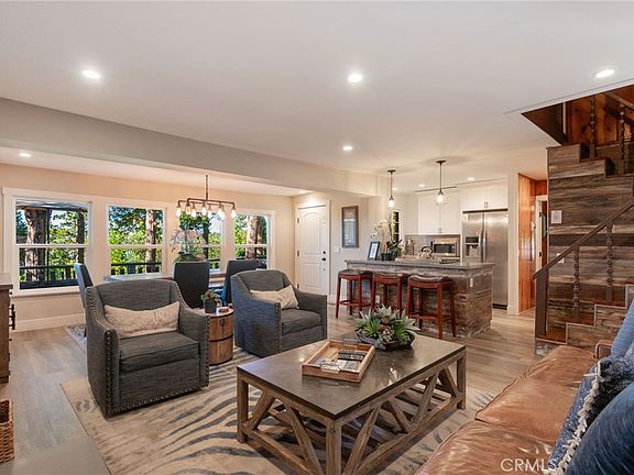 4th image of 270 Flower Dr