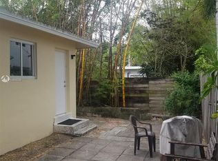 819 NE 17th Way #5, Fort Lauderdale, FL 33304