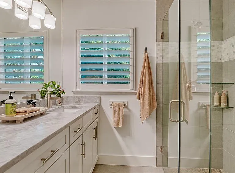 425 McKinley Dr — Photo 30