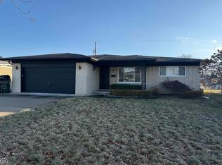 3746 Lancaster Dr, Sterling Heights, MI 48310