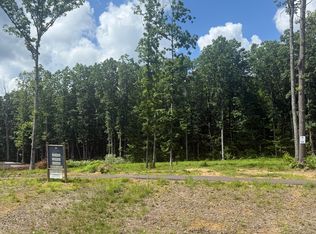 98 Bear Paw Trl, Signal Mountain, TN 37377