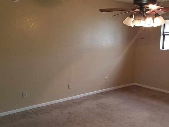 5th image of 3902 Sawtooth Dr