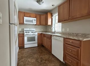 37 Courtland St #E, Nashua, NH 03064